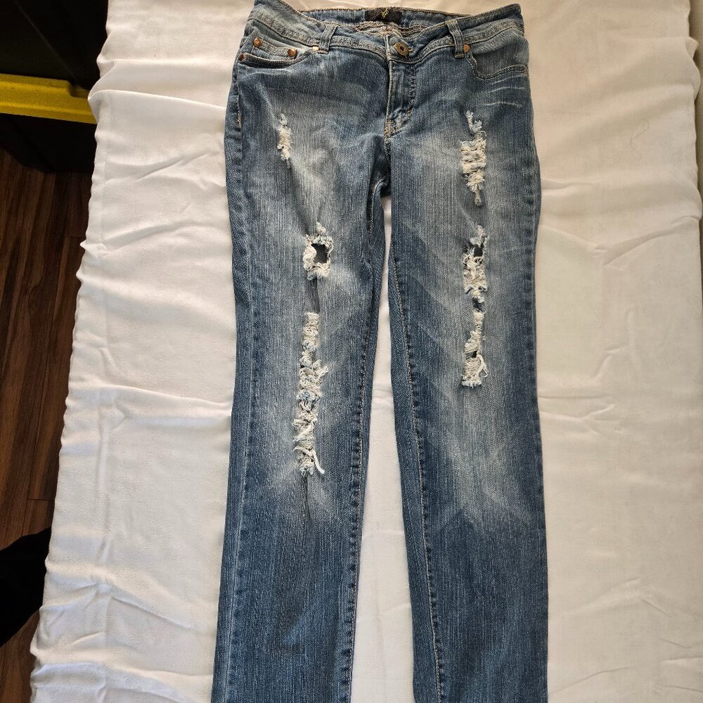 G21 Juniors Size 7 Ripped Skinny Jeans Medium Wash